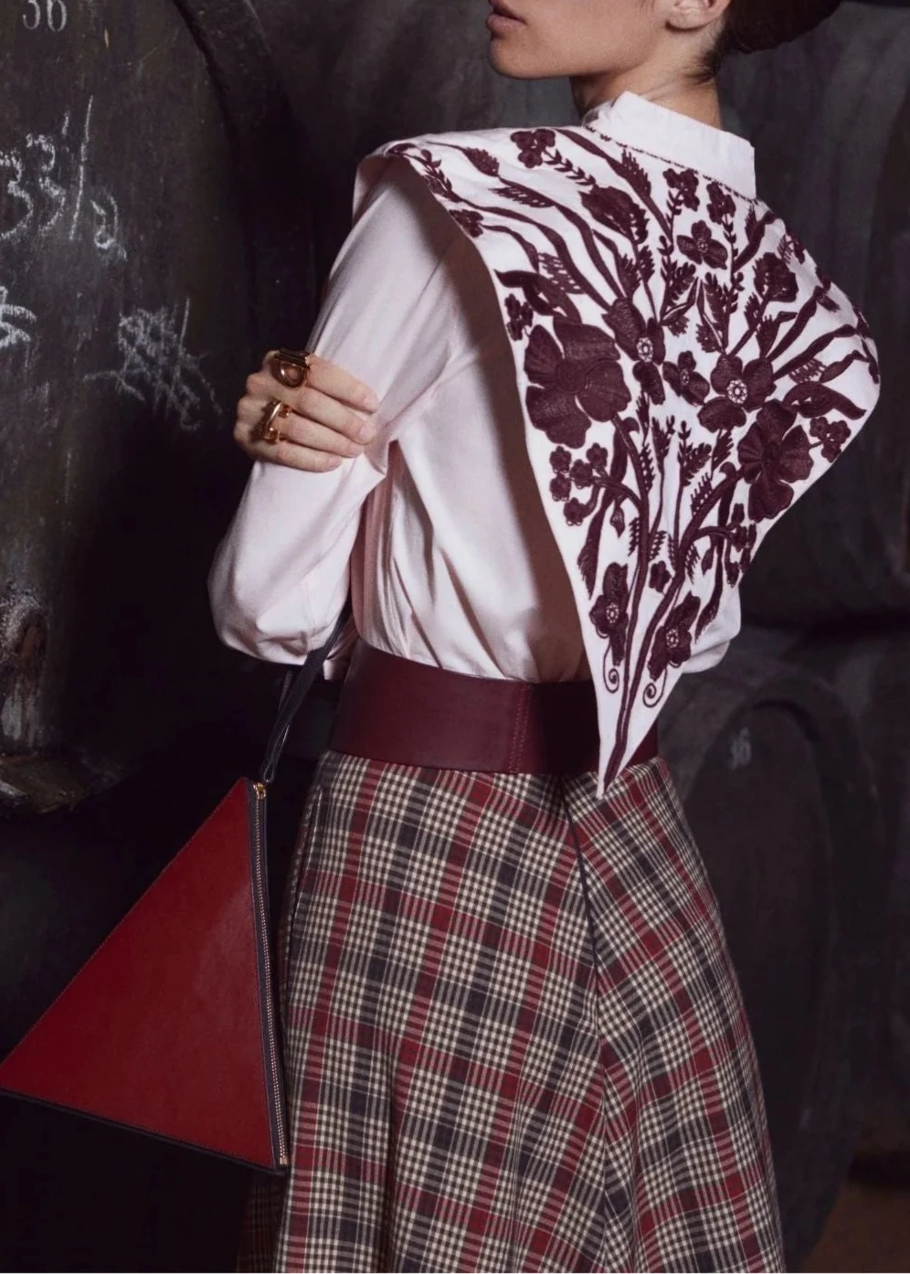 Camisa Mani Bordada Rosa