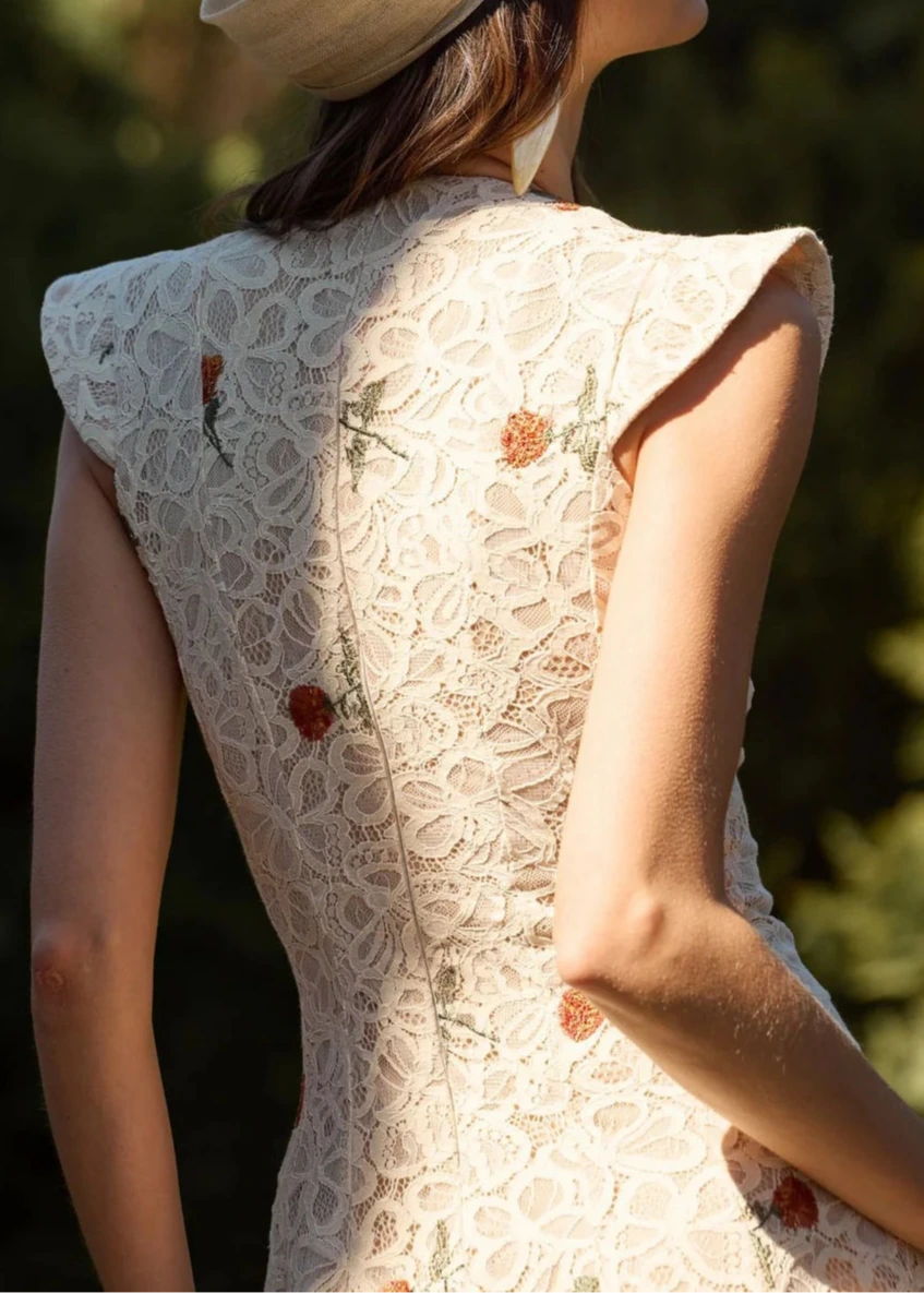 Vestido Rose Beige