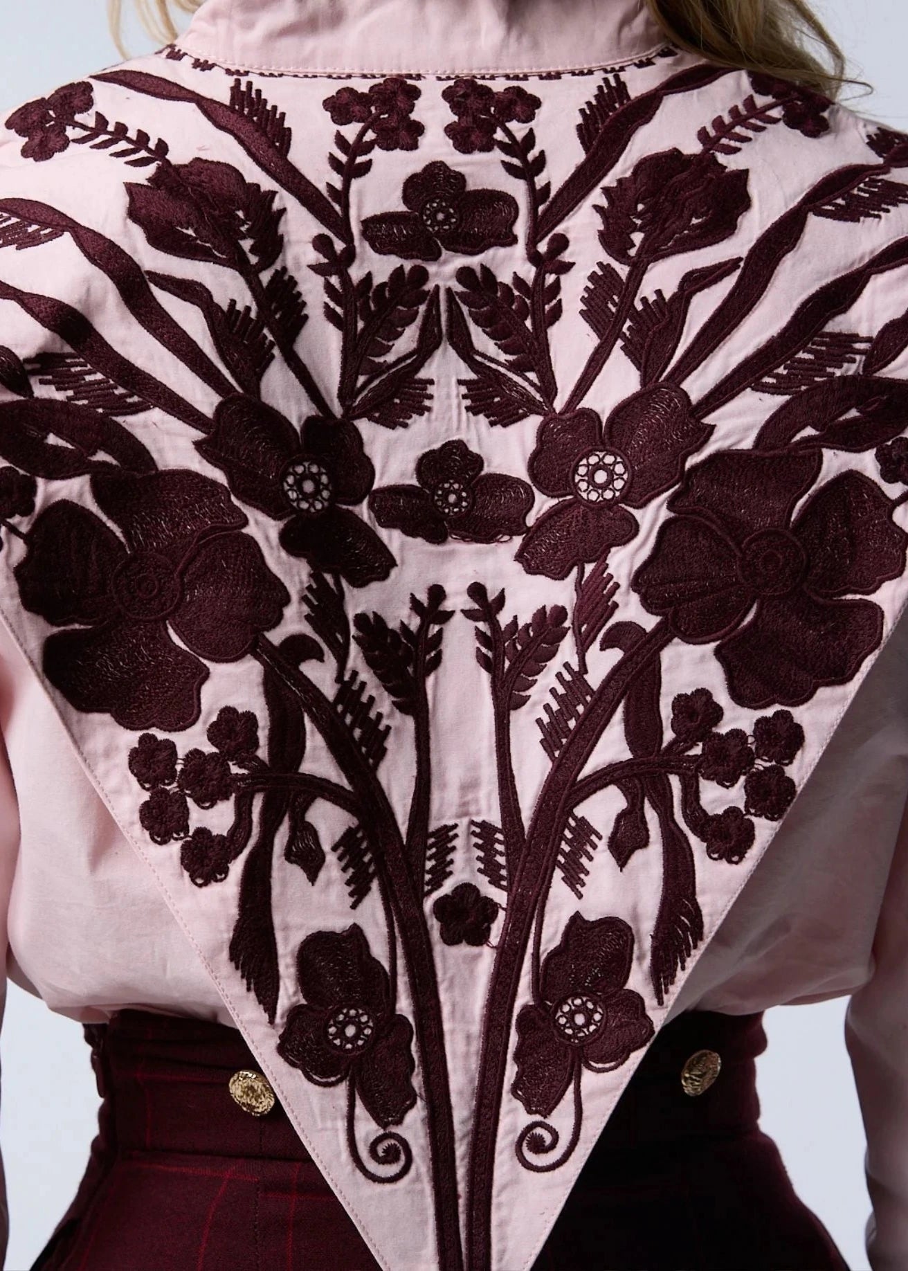 Camisa Mani Bordada Rosa