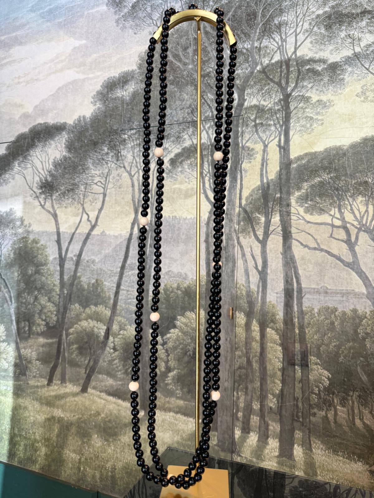 Collar Triana 2 Negro y Beige