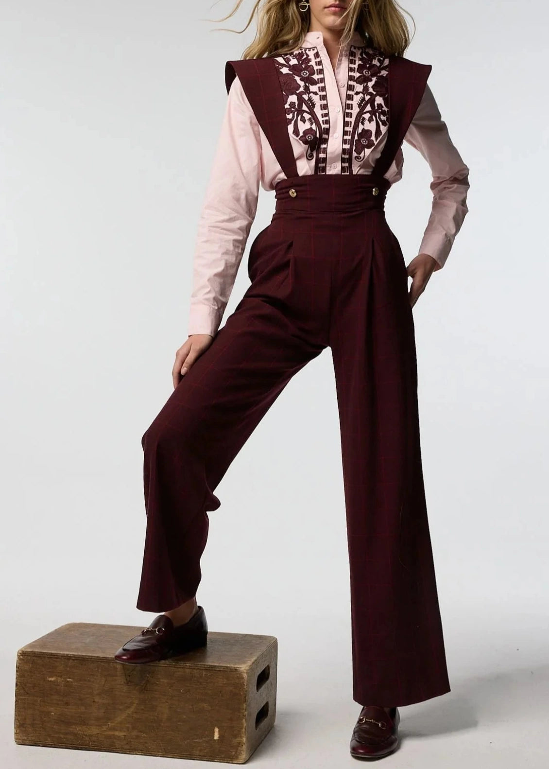 Camisa Mani Bordada Rosa