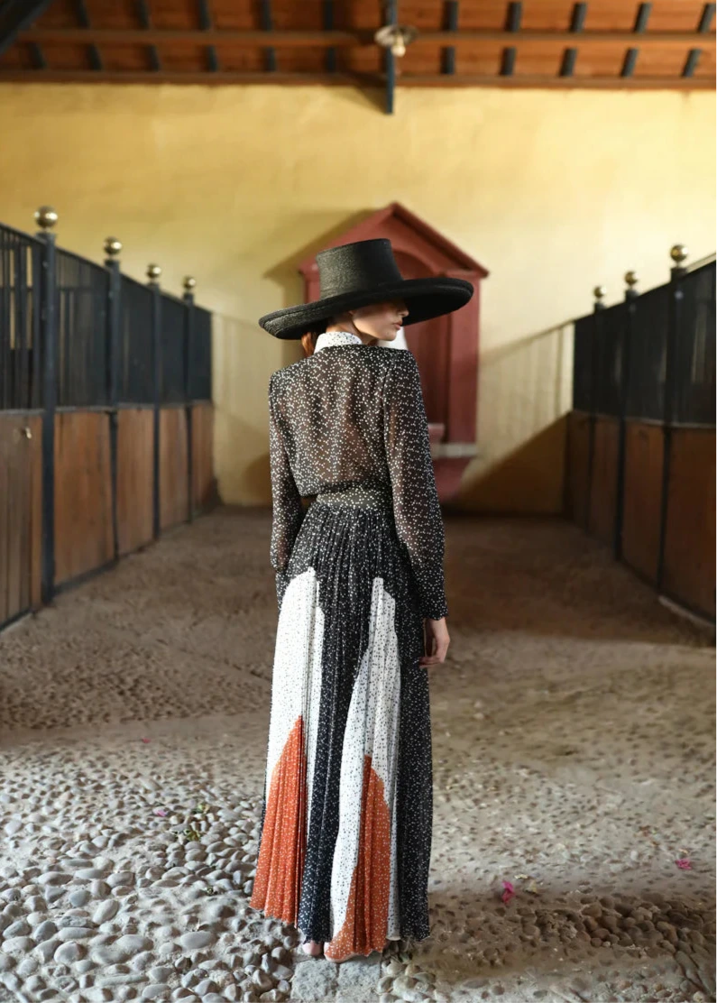 Falda Cari