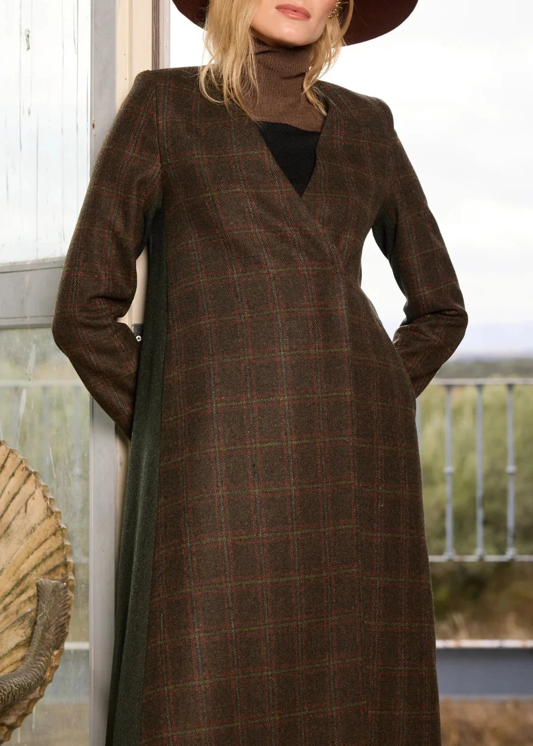 Abrigo Romero Cuadros