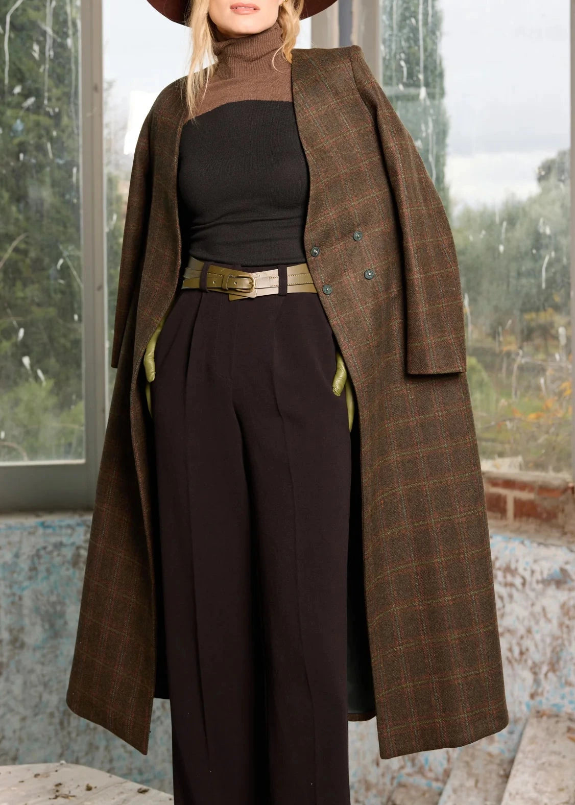 Abrigo Romero Cuadros