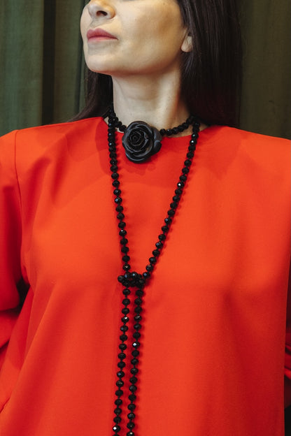 Collar Rosa Nudo Negro