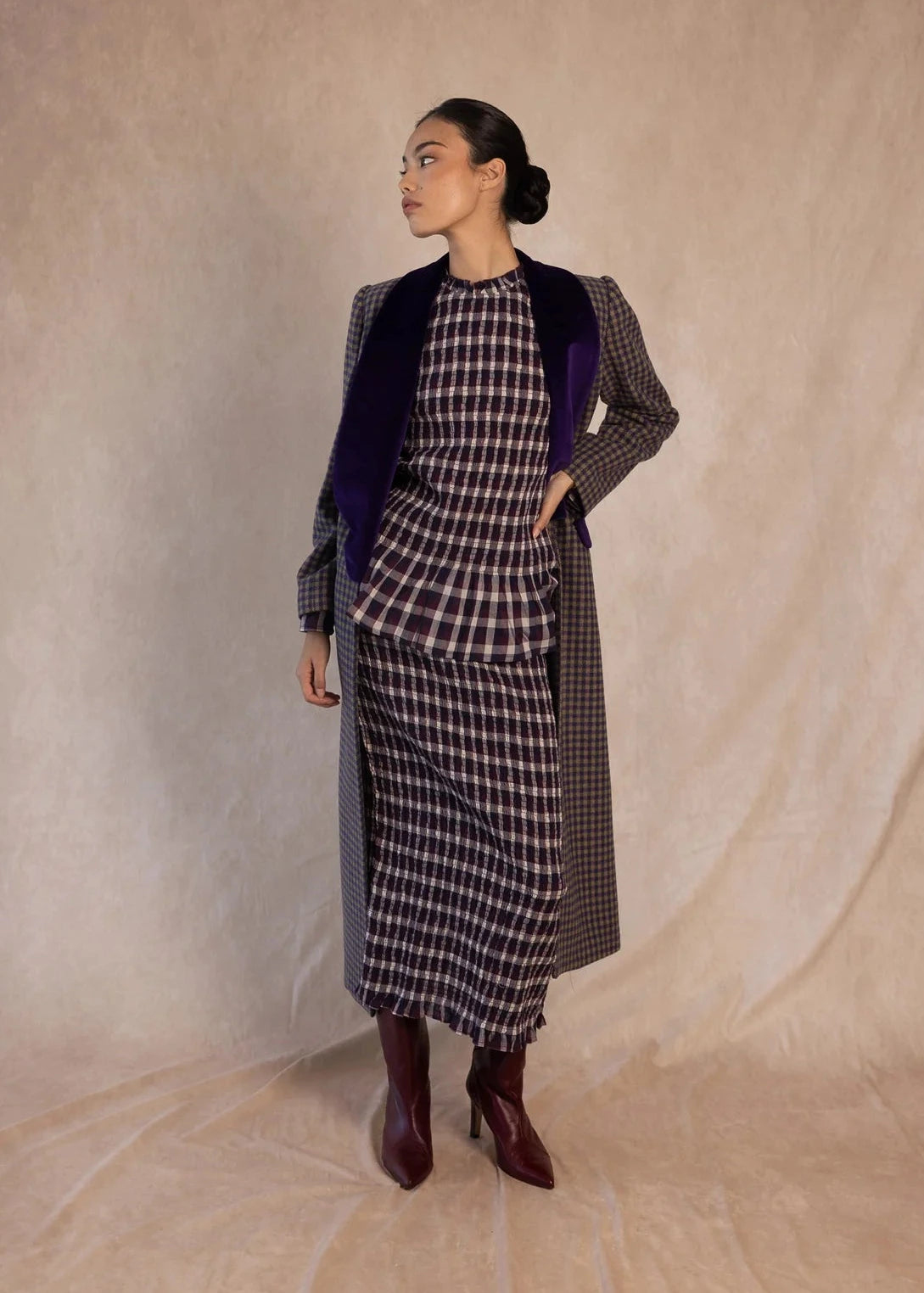 Abrigo Gaspari Morado