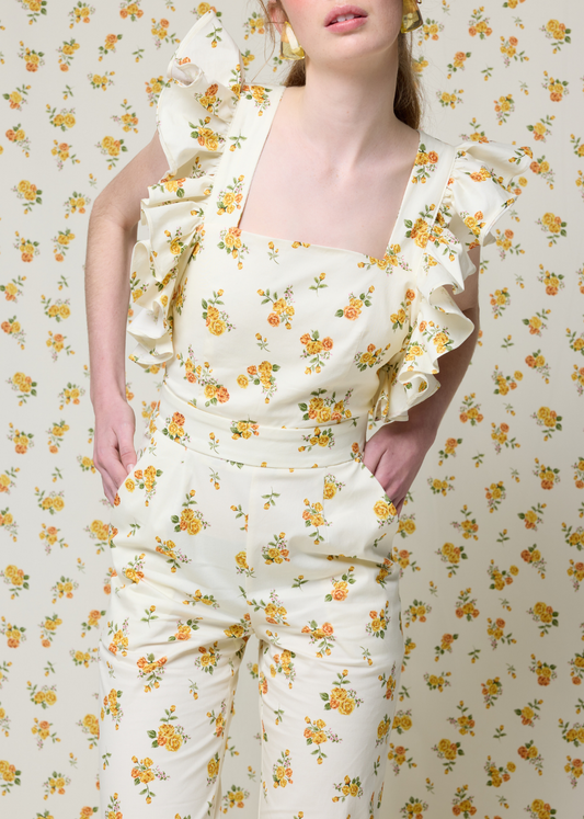 Mono Elisabeth Flores