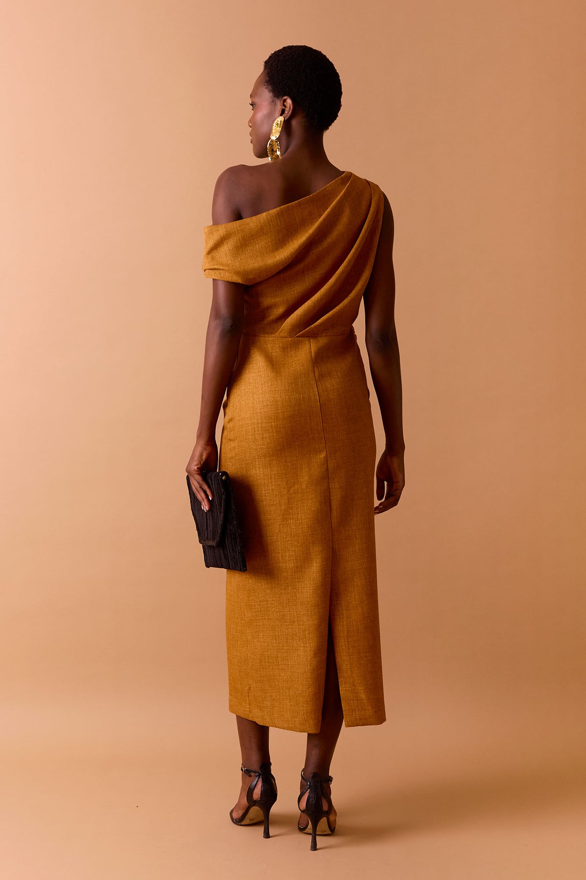 Vestido Fynn Ocre