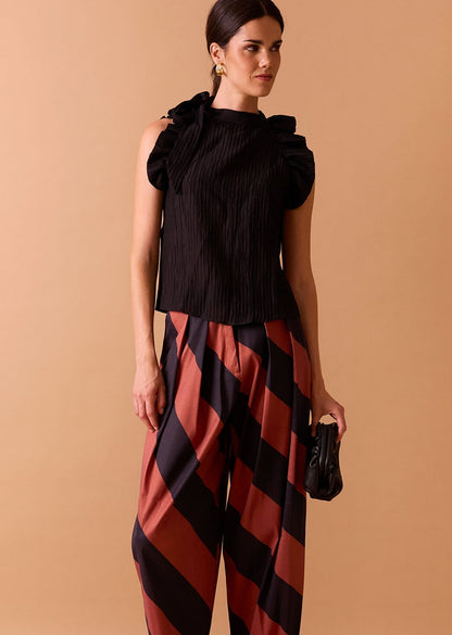 Top Obsidiana Negro