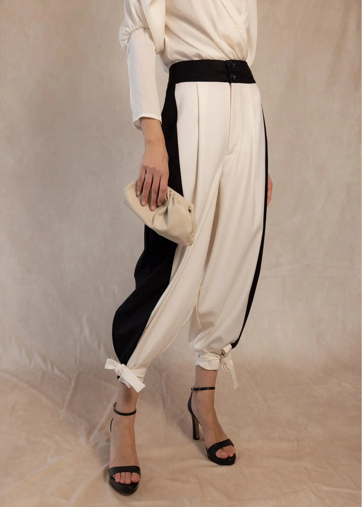 Pantalón Alvarito Blanco/Negro