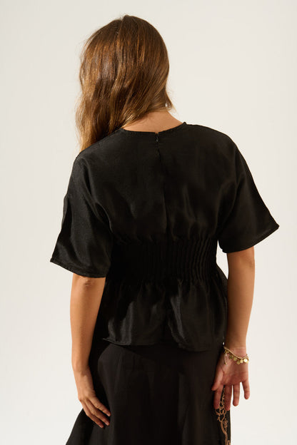 Blusa Harumi Negro