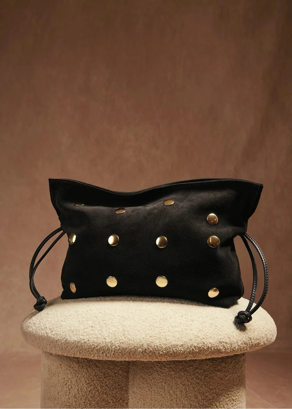 Bolso Saco Tachas Negro