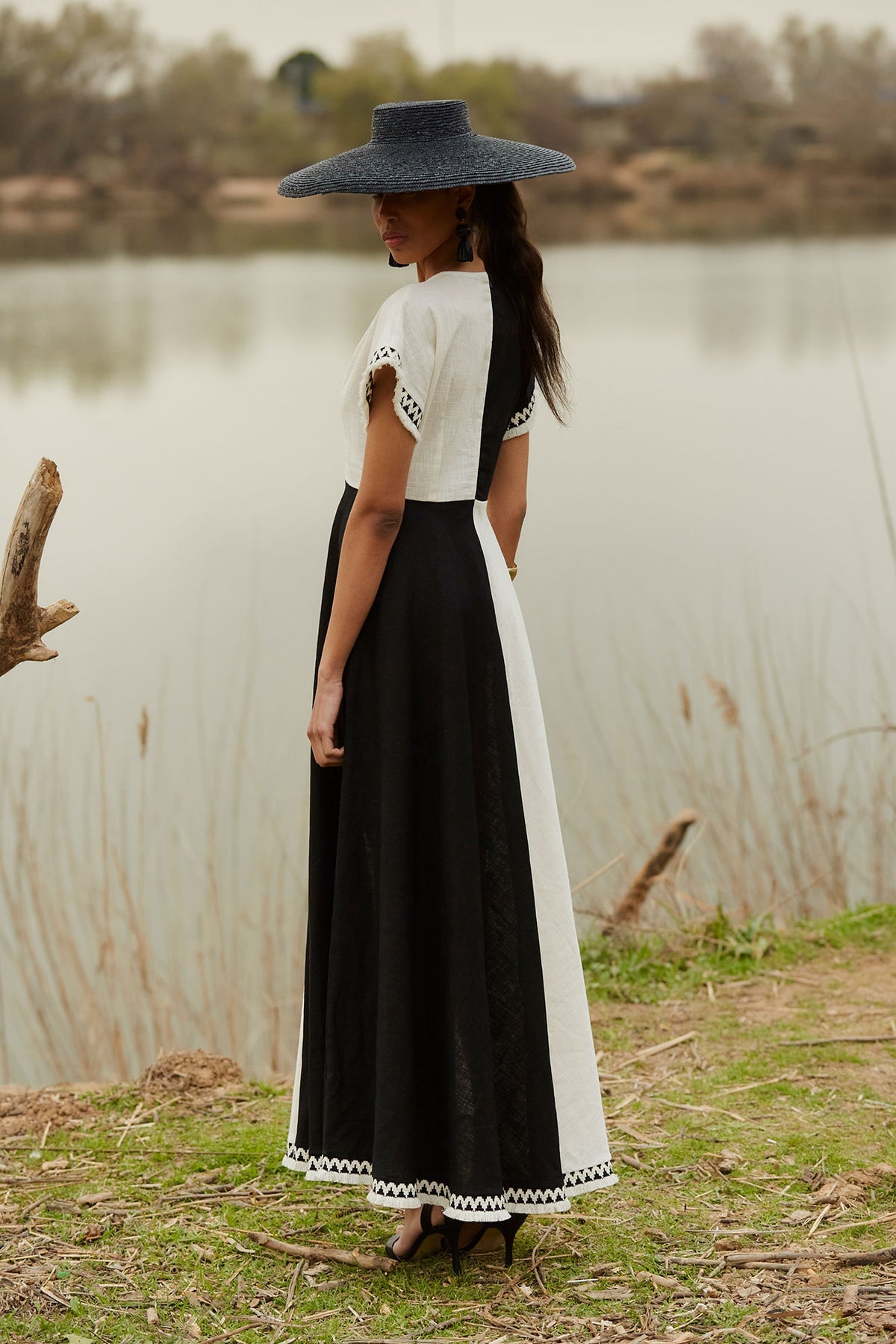 Vestido Carmela Blanco/Negro