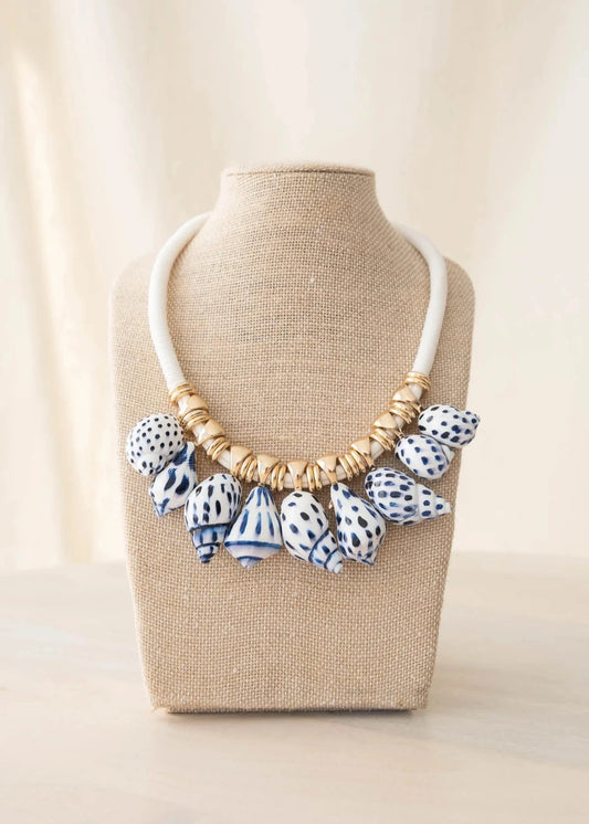 Collar Conchas Azul