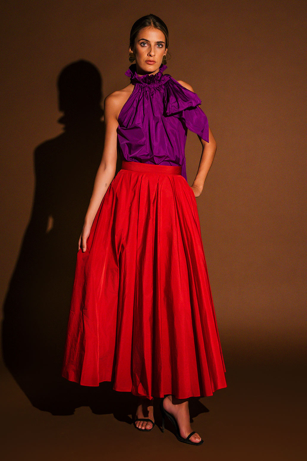 Falda Maina en rojo y en azul marino