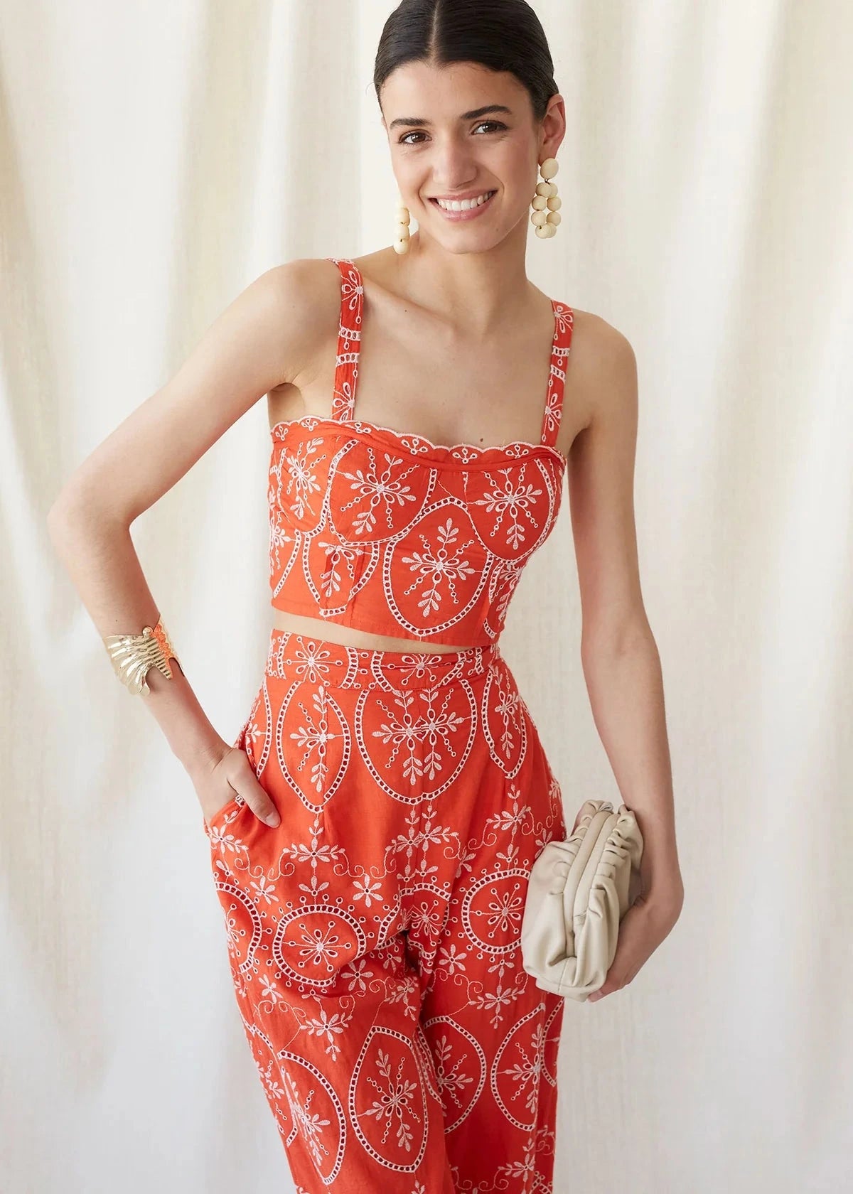 Conjunto Rafael Rojo Coral