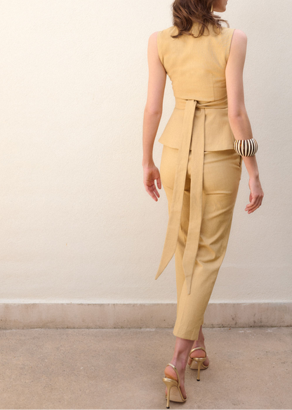 Top Tina Camel
