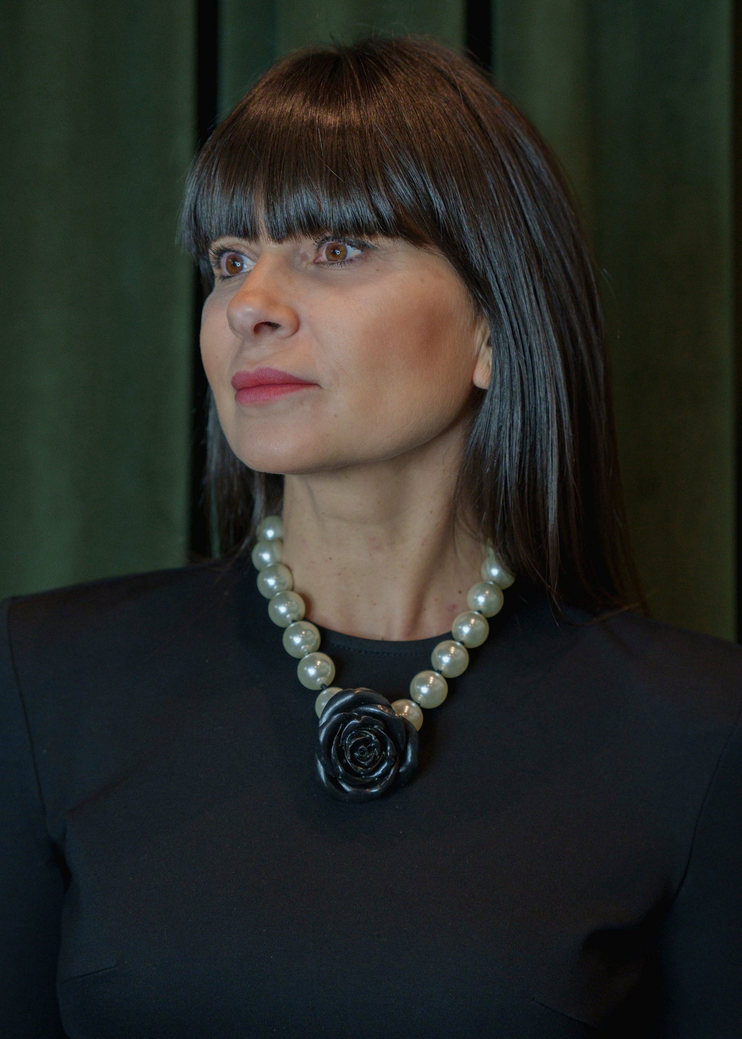 Collar Rosa Perla y Negro